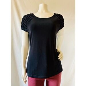 Black shirt sleeve house with ruched sleeves